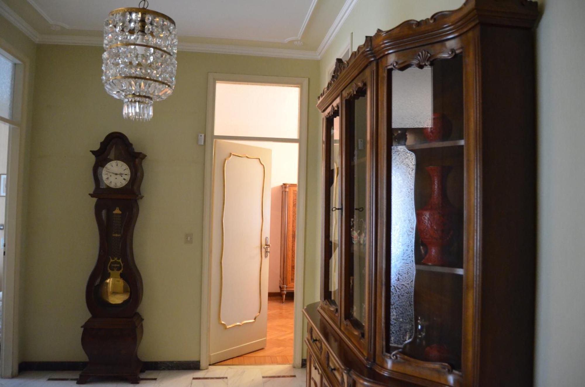 Eleganza Vicino Al Centro Di Torino Apartment Bagian luar foto
