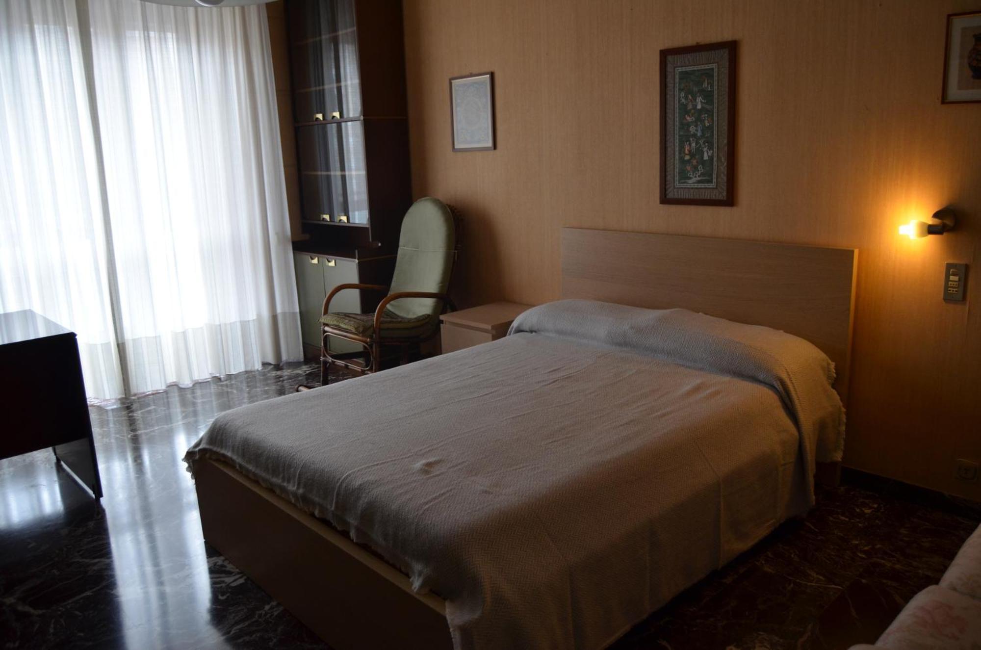 Eleganza Vicino Al Centro Di Torino Apartment Bagian luar foto