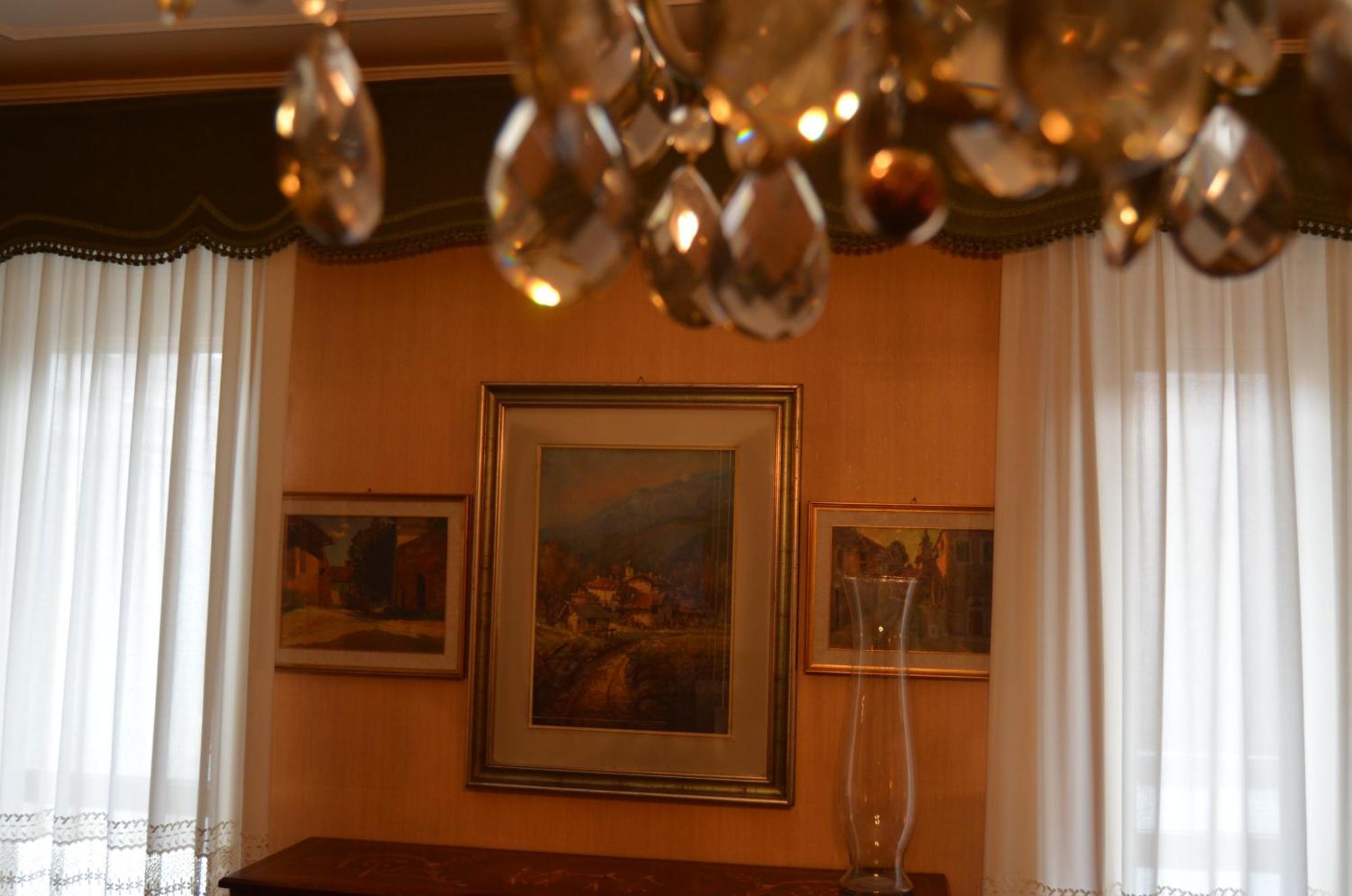 Eleganza Vicino Al Centro Di Torino Apartment Bagian luar foto
